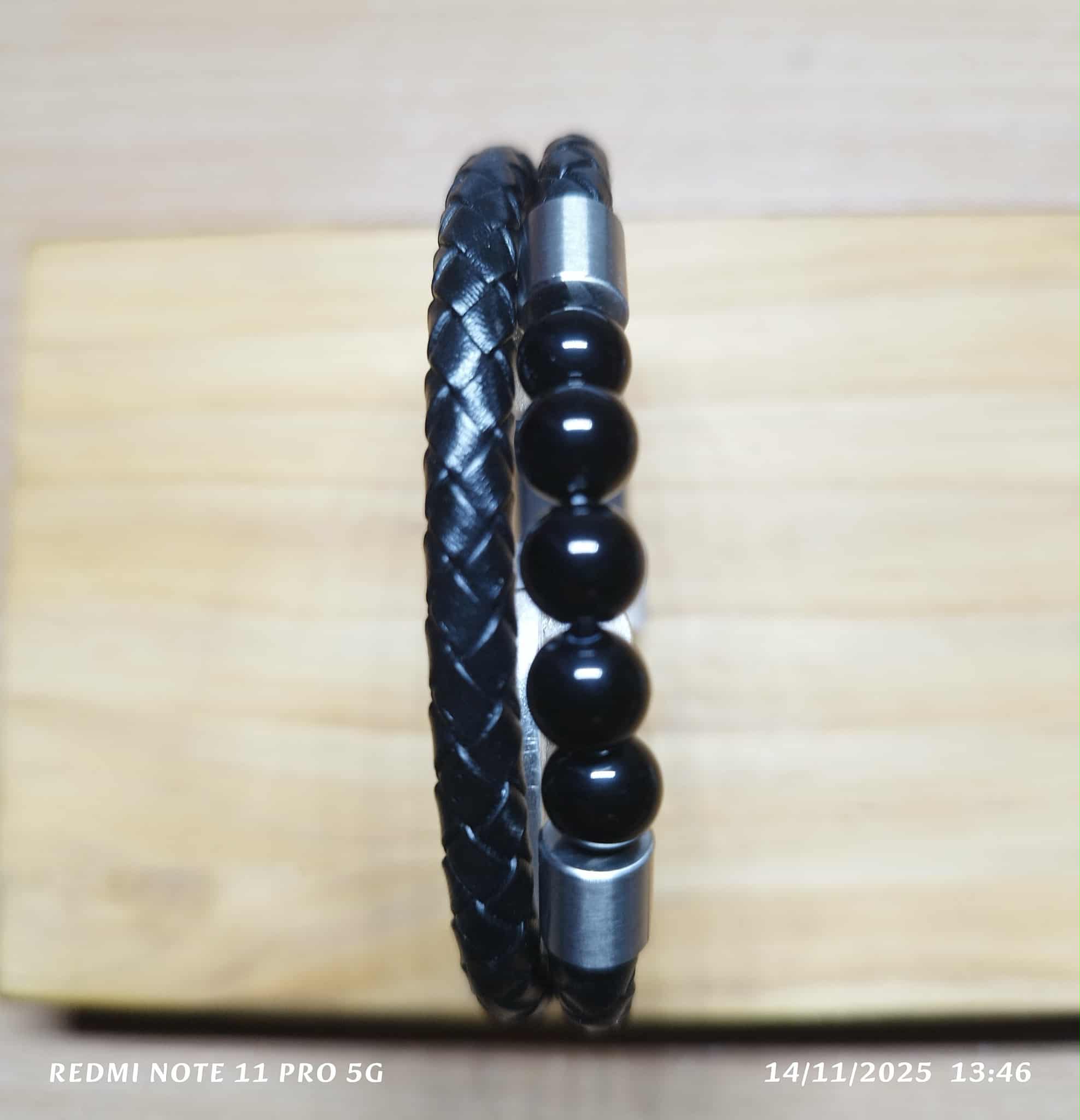 Z. Bracelet en cuir et divers – Image 20