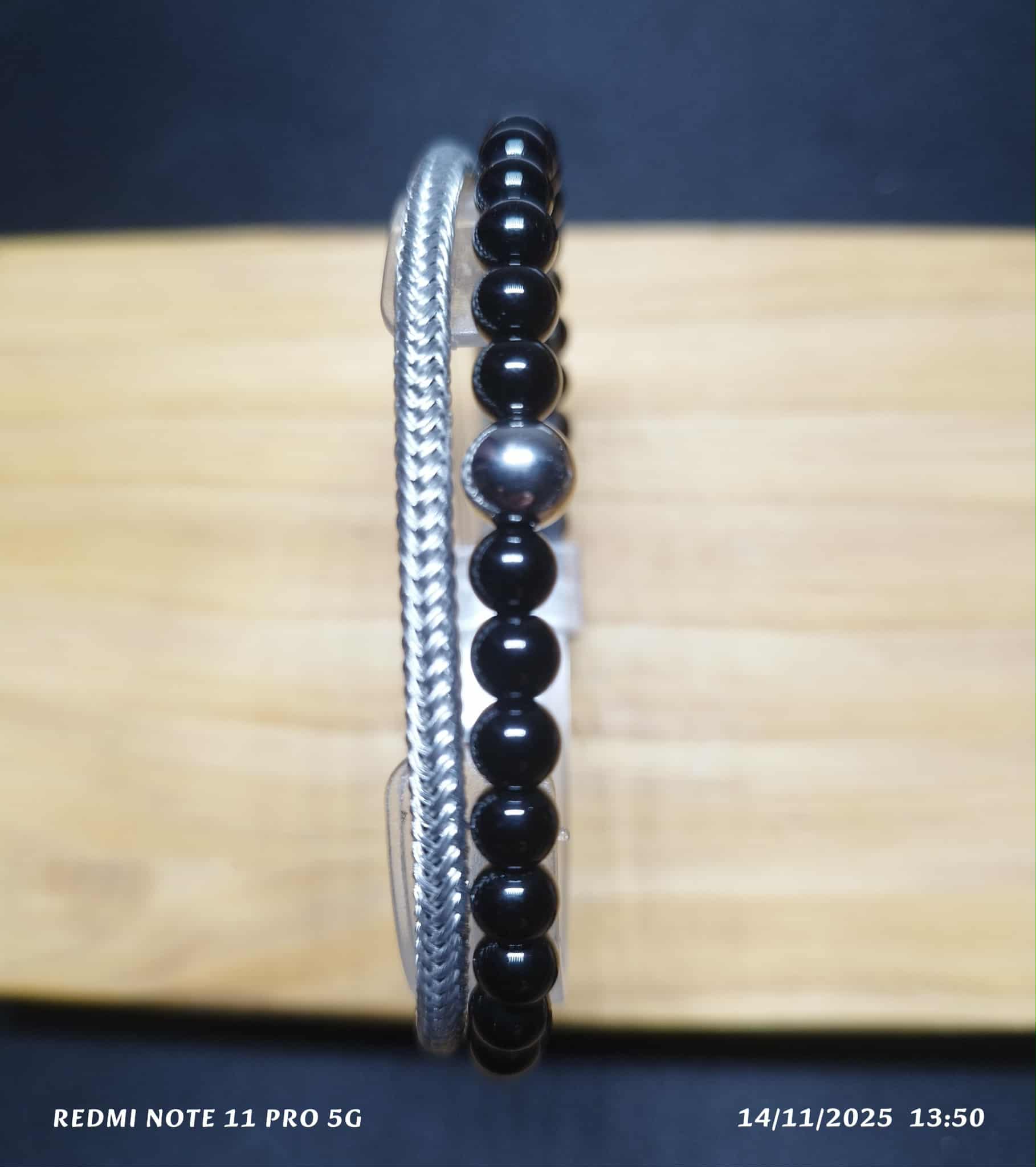 Z. Bracelet en cuir et divers – Image 18