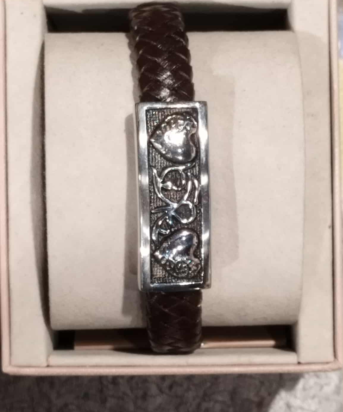 Z. Bracelet en cuir et divers – Image 7