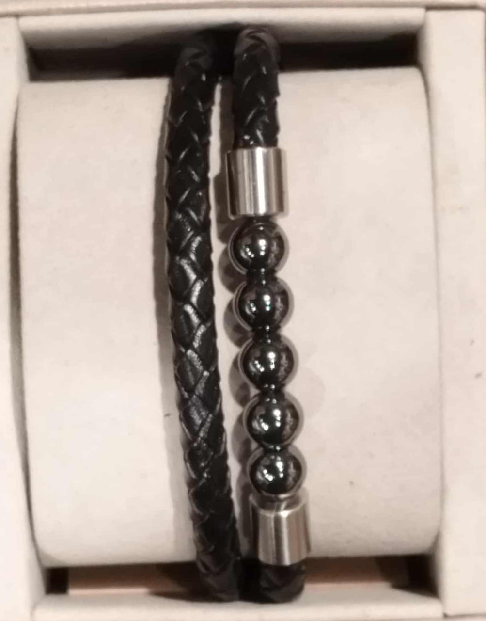 Z. Bracelet en cuir et divers – Image 6