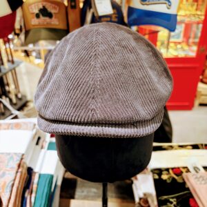 Casquette en velours Grise ( PRIX PROMO)